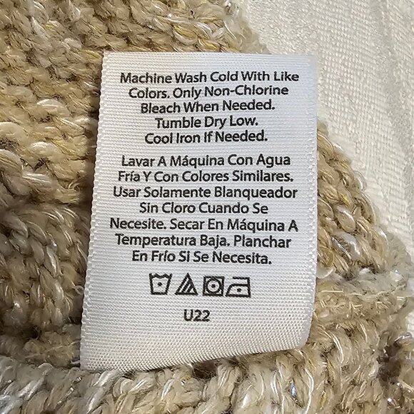 Women’s Time and Tru Beige w/ Silver Metallic Short Sleeve Sweater Top, Medium - Picture 6 of 7